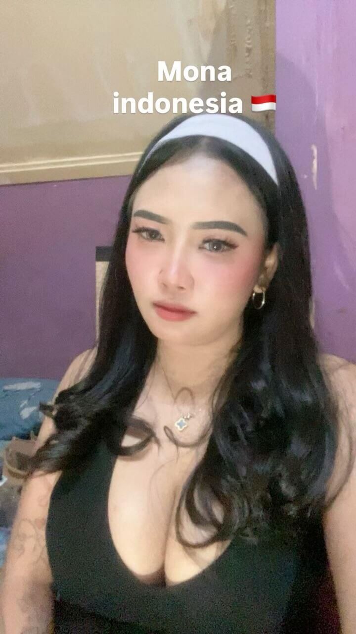 Mona